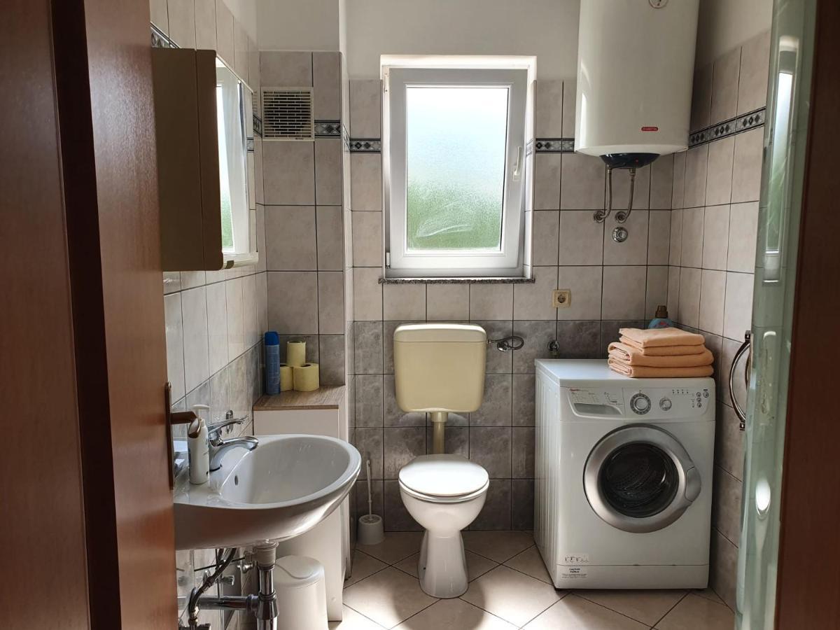 קוסטרנה Apartments Topalovic מראה חיצוני תמונה