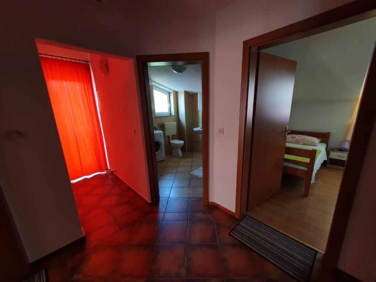 קוסטרנה Apartments Topalovic מראה חיצוני תמונה
