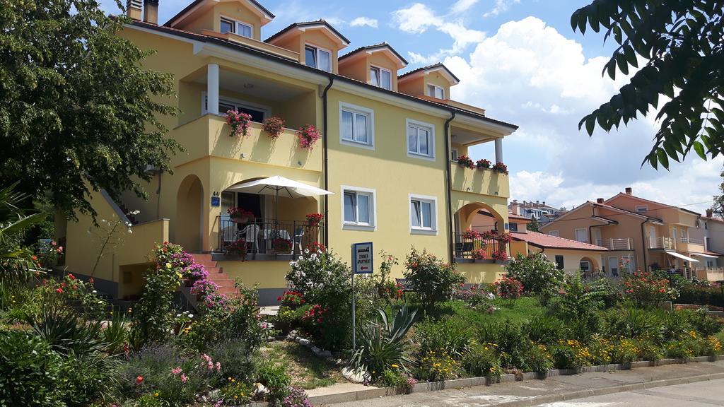 קוסטרנה Apartments Topalovic מראה חיצוני תמונה
